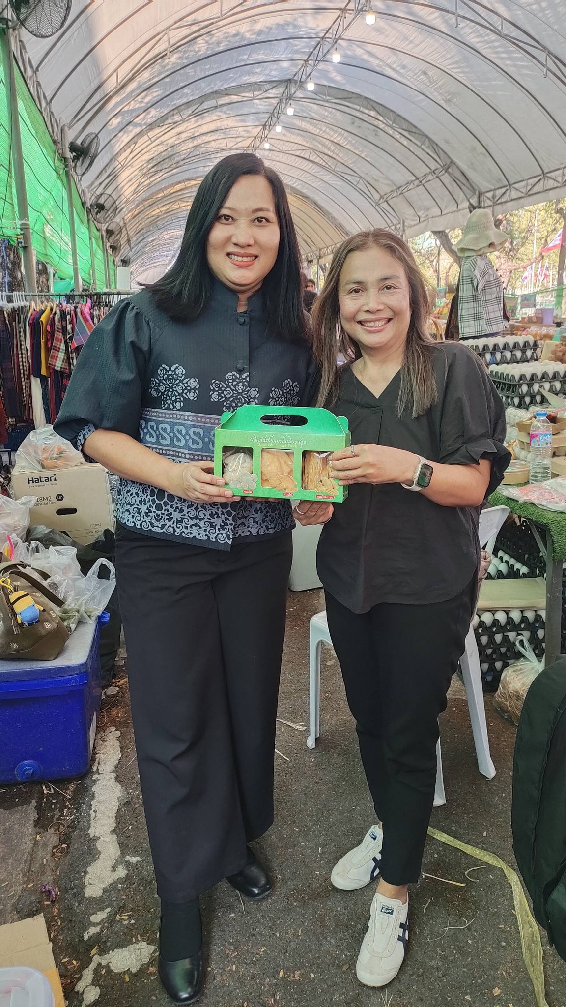 title - ส.ป.ก.สตูล ร่วมออกร้านจำหน่ายสินค้าเนื่องในวันคล้ายวันสถาปนา ส.ป.ก. ครบรอบ 51 ปี ณ ส.ป.ก. ถนนราชดำเนินนอก กทม.